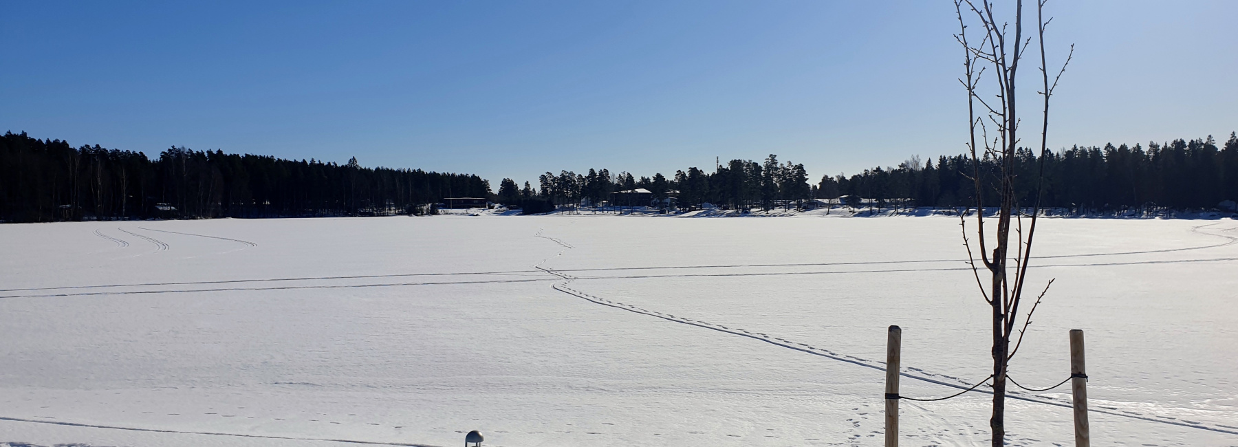 Huutjärven rantaa maaliskuusss