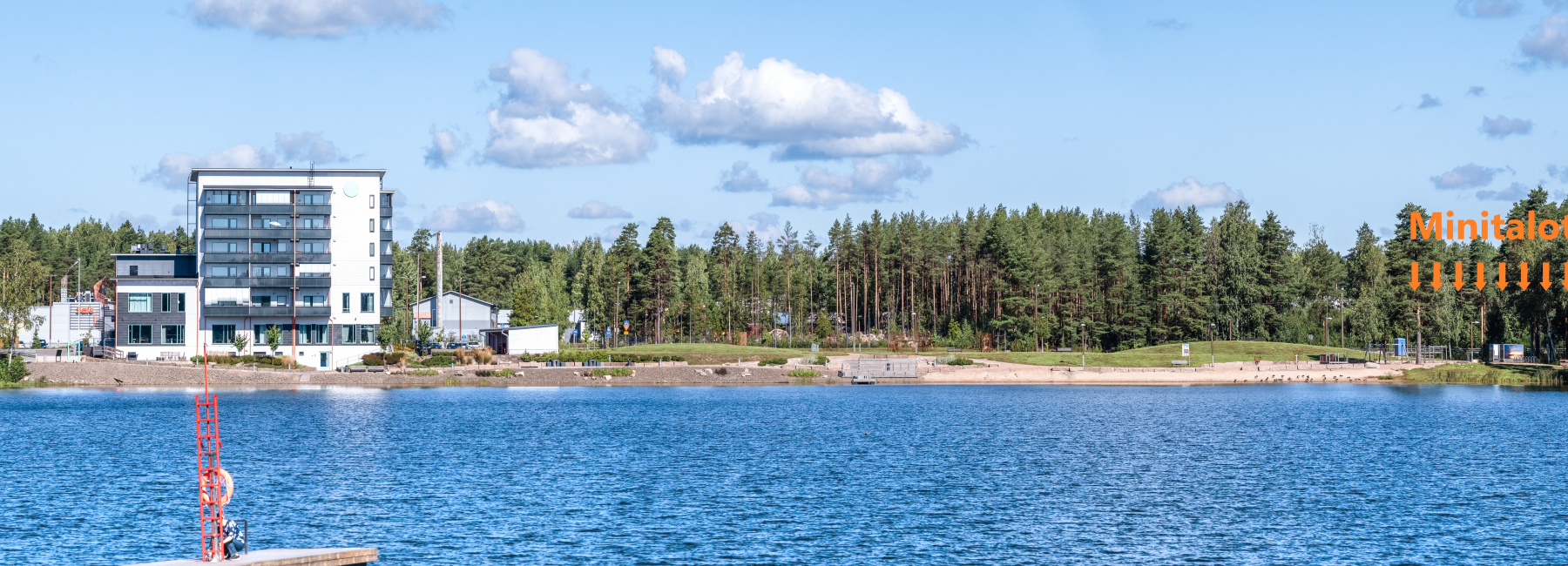 Minitalot nousevat Huutjärven rantamaisemiin Siltakylän keskustaajaman ytimeen.