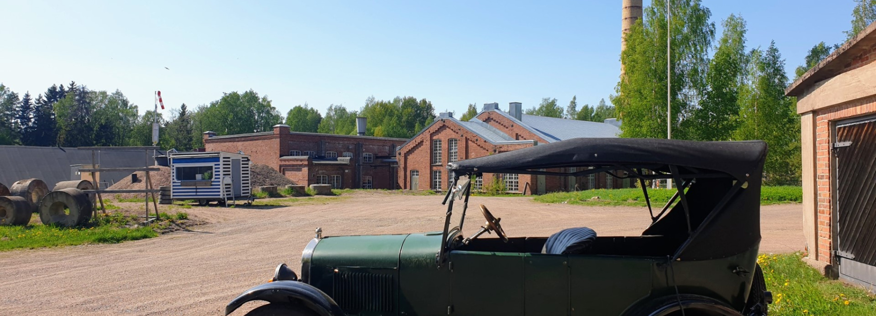 Stockforsin tehdasmiljöö tarjoaa inspiroivat puitteet tämän vuoden Pyhtäältä Pöydältä -tapahtumalle.