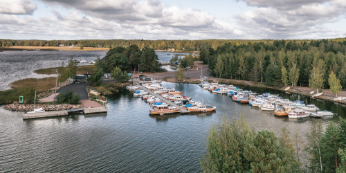 Pyhtäällä on haikailtu paluuta Lököreen ja Saaristomarkkinoihin.