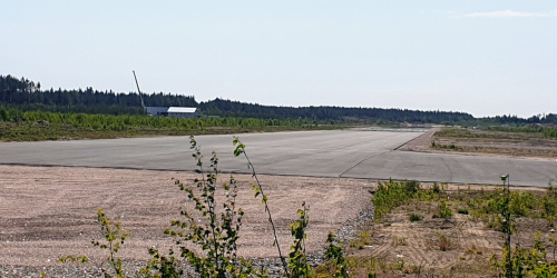 Pyhtään lentokenttä toimii sähköisen ilmaliikenteen kehittämisen pilottikohteena