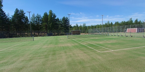 tenniskenttä